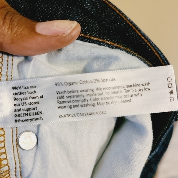 Eileen Fisher | Women's Dark Wash Skinny Jeans (Size 8) - Picture 4 of 7